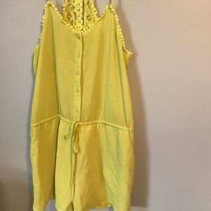 Bright Romper! Neon green! Cute lace detail!